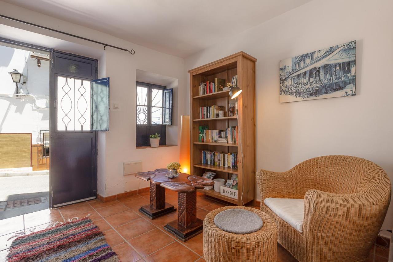 Casa Randonneur, Traditional Townhouse In Alora. 외부 사진