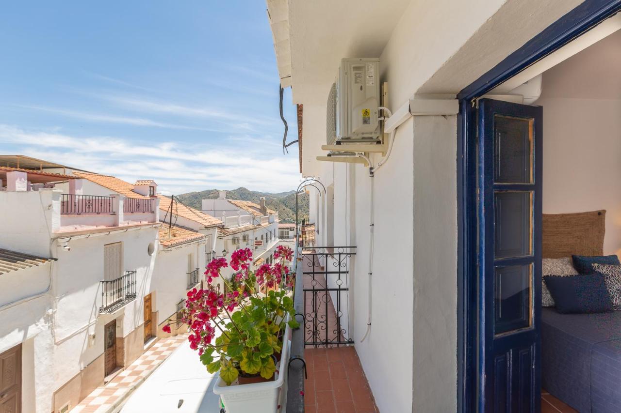 Casa Randonneur, Traditional Townhouse In Alora. 외부 사진